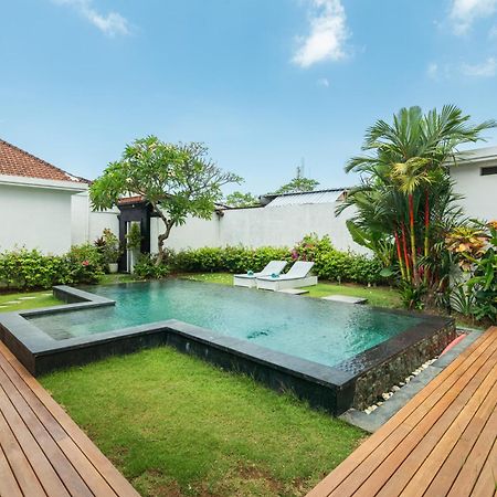 Modern 3 Bedrooms Villa Beach Walking Distance Семіньяк Екстер'єр фото