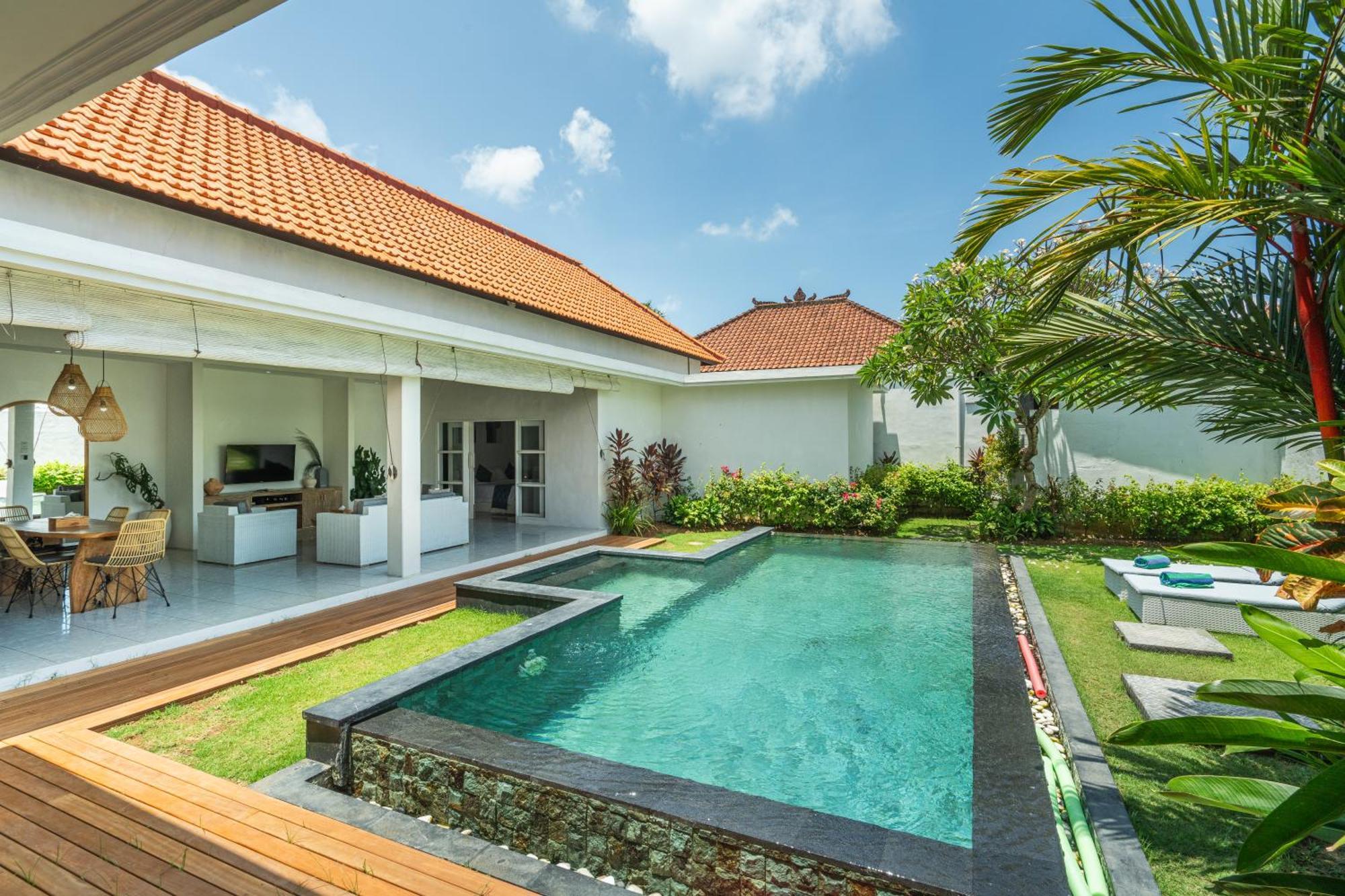 Modern 3 Bedrooms Villa Beach Walking Distance Семіньяк Екстер'єр фото