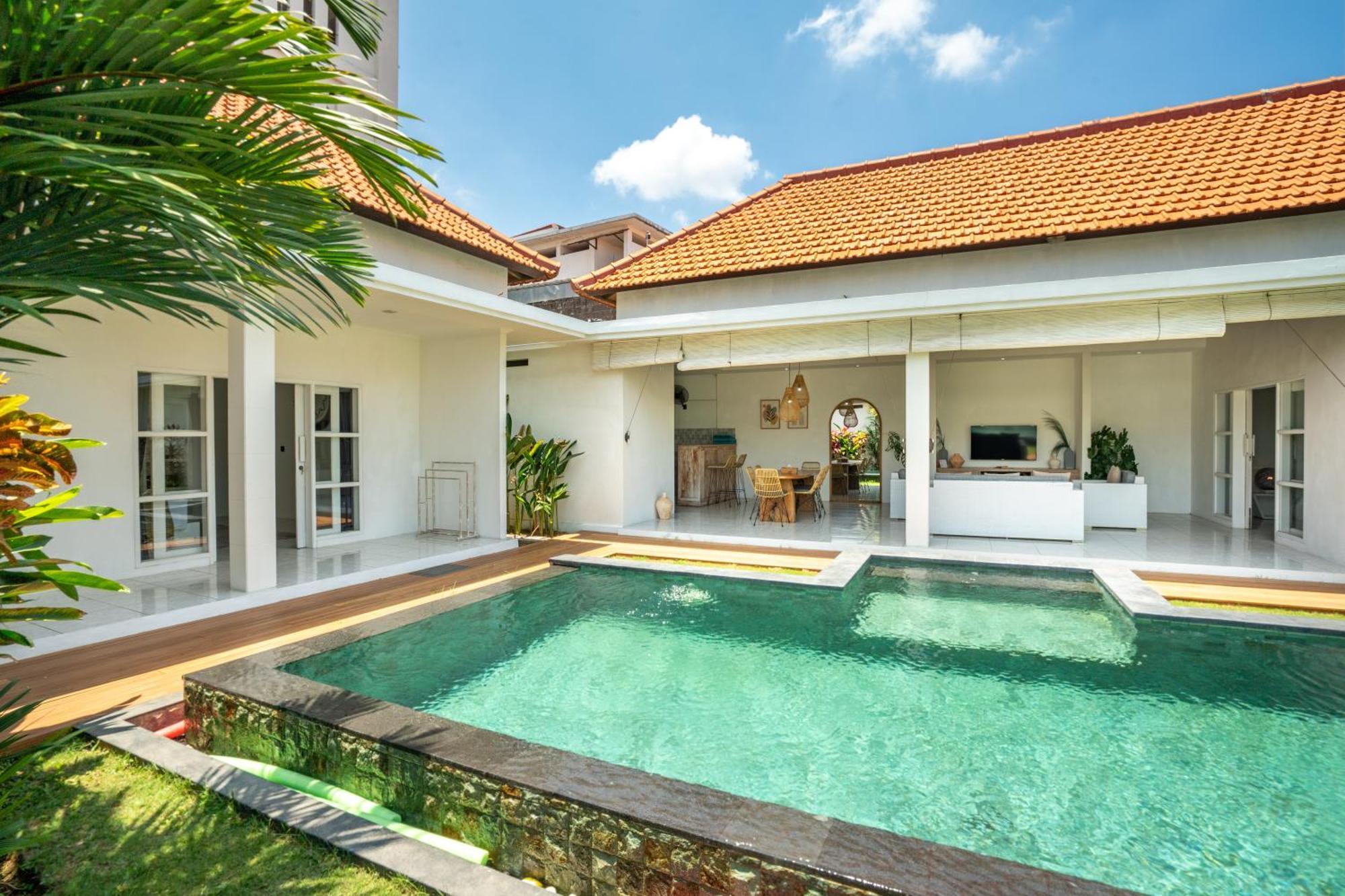 Modern 3 Bedrooms Villa Beach Walking Distance Семіньяк Екстер'єр фото