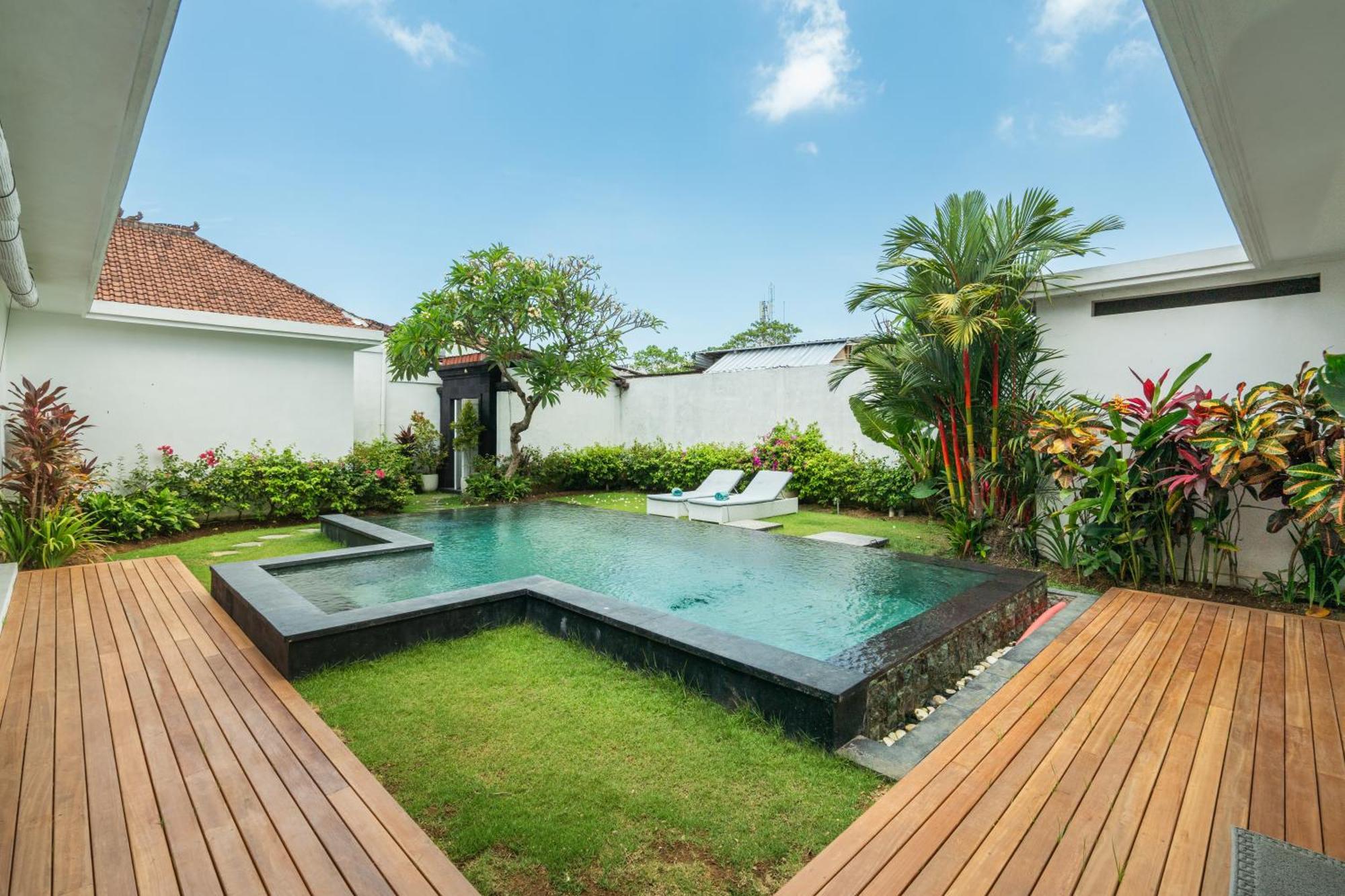 Modern 3 Bedrooms Villa Beach Walking Distance Семіньяк Екстер'єр фото