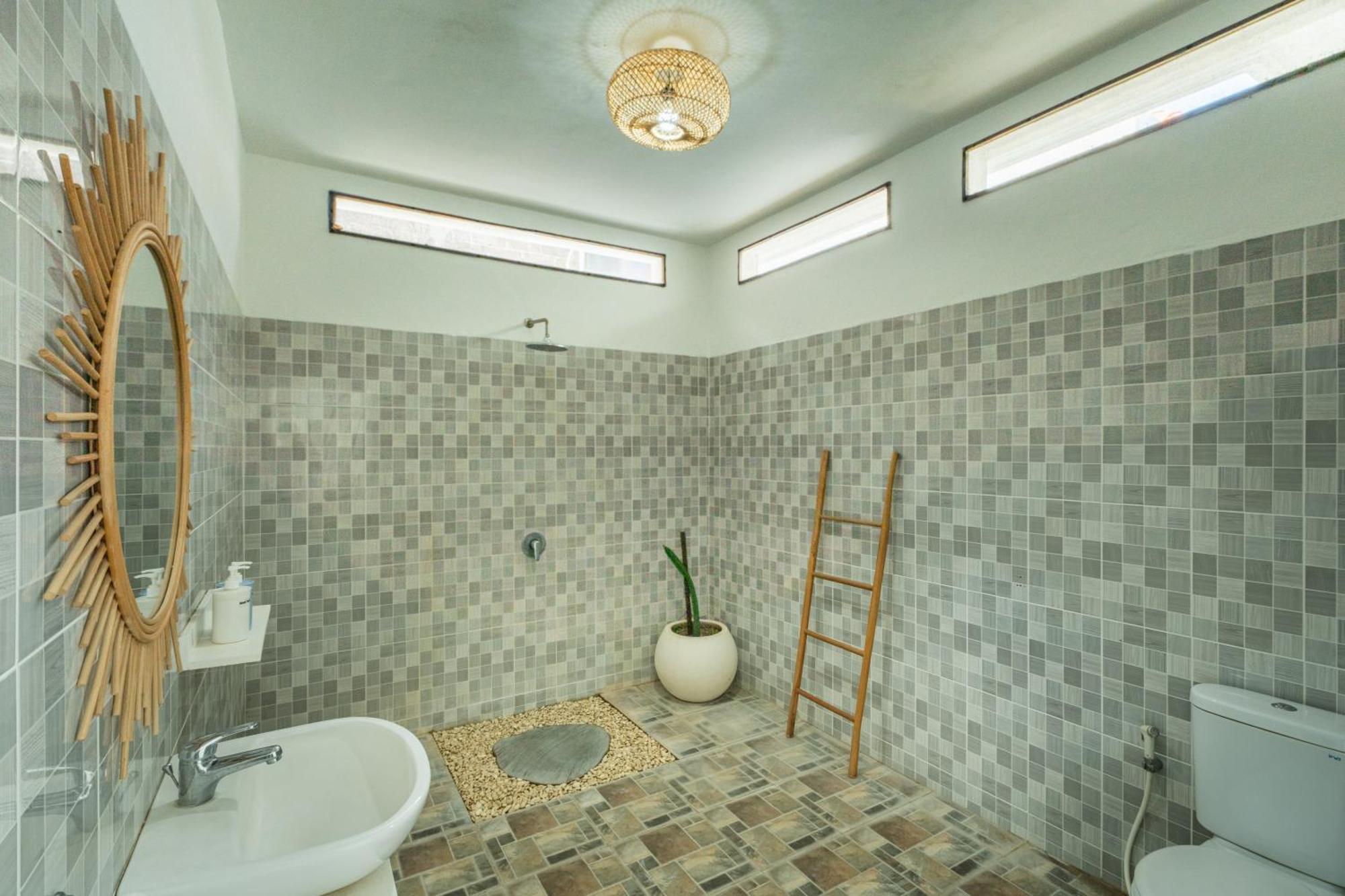Modern 3 Bedrooms Villa Beach Walking Distance Семіньяк Екстер'єр фото