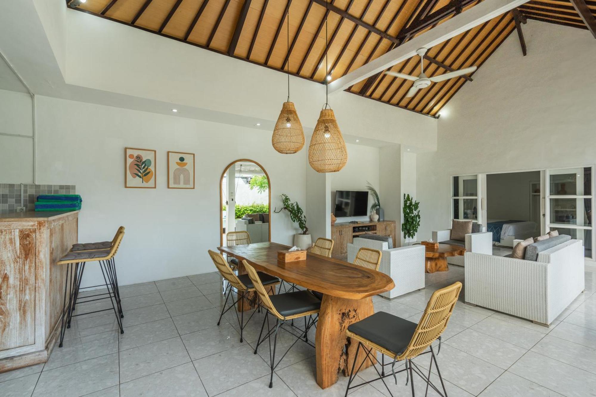 Modern 3 Bedrooms Villa Beach Walking Distance Семіньяк Екстер'єр фото