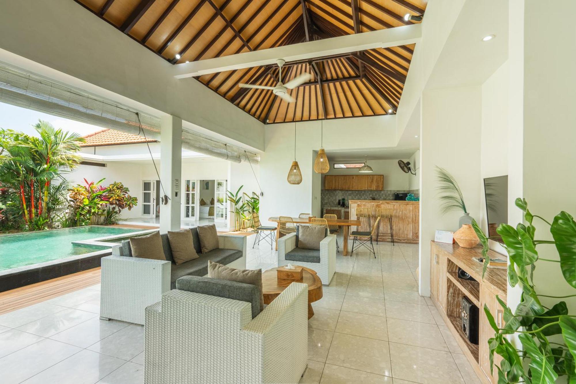 Modern 3 Bedrooms Villa Beach Walking Distance Семіньяк Екстер'єр фото